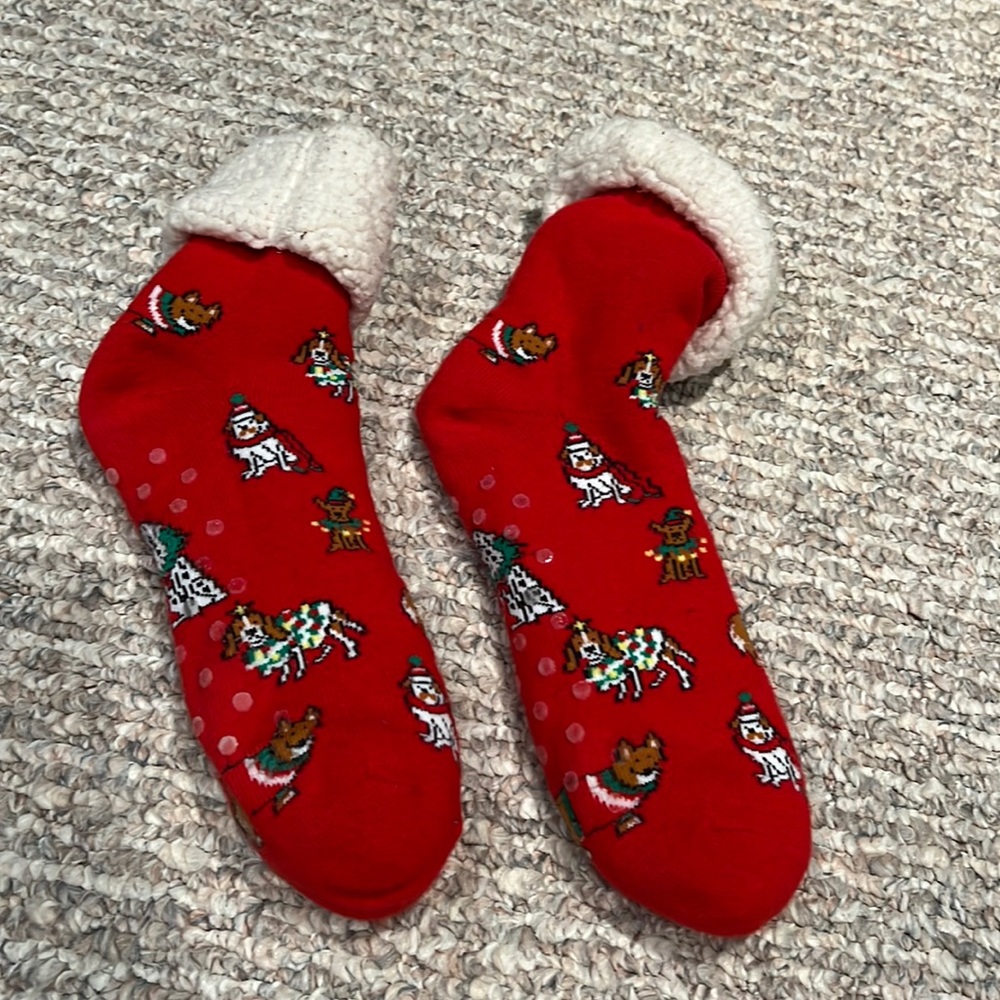 Sherpa lined holiday dog themed slipper socks